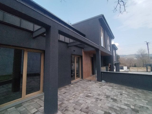 Eladó ikerház, Budapesten, II. kerületben 279 M Ft, 5 szobás