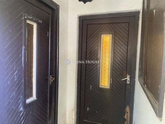 Eladó családi ház, Budapesten, XVIII. kerületben 94 M Ft