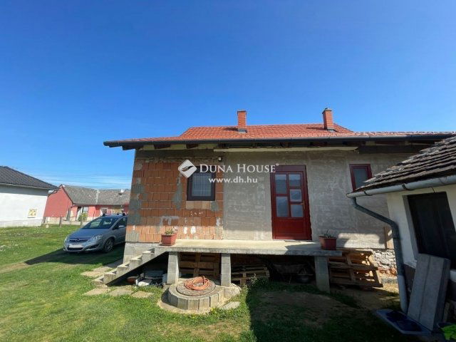 Eladó családi ház, Szentgotthárdon 58.5 M Ft, 2+1 szobás
