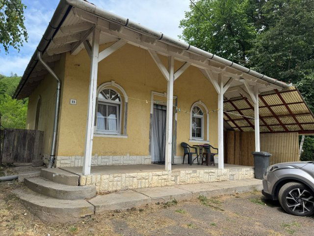 Eladó családi ház, Salgótarjánban 16 M Ft, 2 szobás