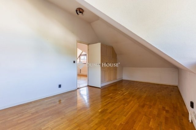 Eladó ikerház, Budapesten, II. kerületben 328 M Ft, 6 szobás