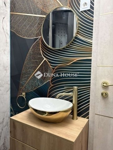 Eladó téglalakás, Budapesten, X. kerületben 54 M Ft, 2 szobás