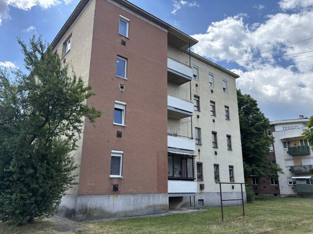 Eladó téglalakás, Miskolcon 22.5 M Ft, 2 szobás