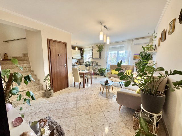 Eladó sorház, Fóton 146.9 M Ft, 5 szobás / költözzbe.hu