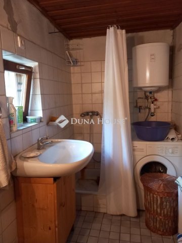 Eladó mezogazdasagi ingatlan, Lakitelken 39.9 M Ft, 3 szobás