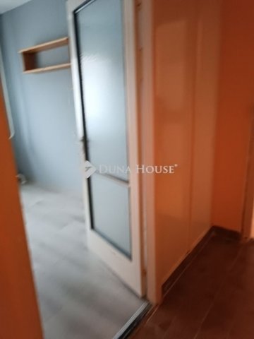 Eladó panellakás, Budapesten, XV. kerületben 69.9 M Ft, 3 szobás