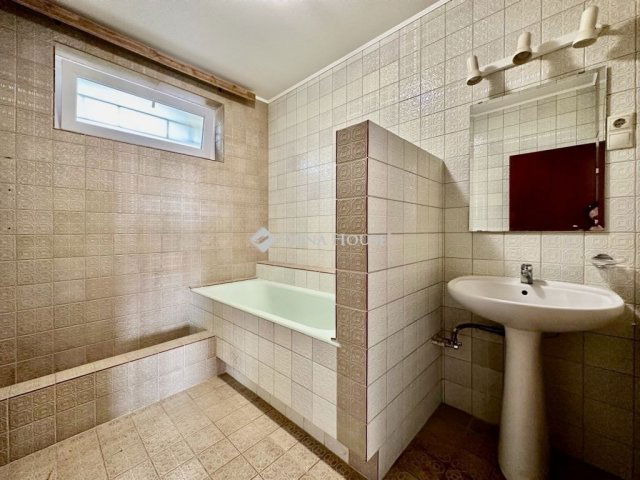 Eladó ikerház, Pécsett 109 M Ft, 4 szobás / költözzbe.hu