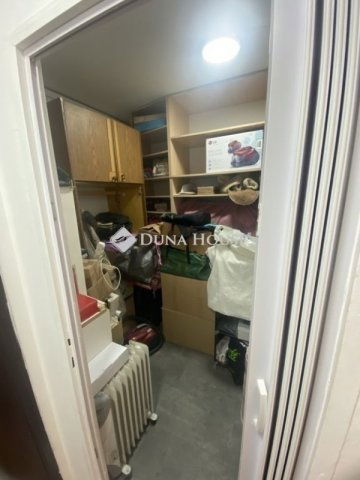 Eladó panellakás, Szegeden 48.5 M Ft, 2+1 szobás