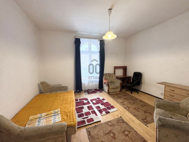 Eladó téglalakás, Budapesten, XIV. kerületben, Várna utcában