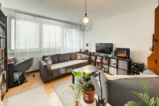 Eladó panellakás, Budapesten, XIV. kerületben 59.9 M Ft