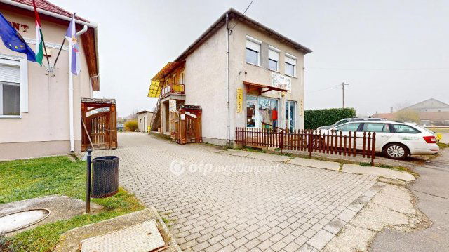 Eladó üzlethelyiség, Alsózsolcán 40 M Ft, 1+3 szobás