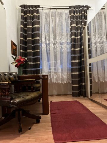 Eladó téglalakás, Budapesten, VII. kerületben 110 M Ft, 3 szobás