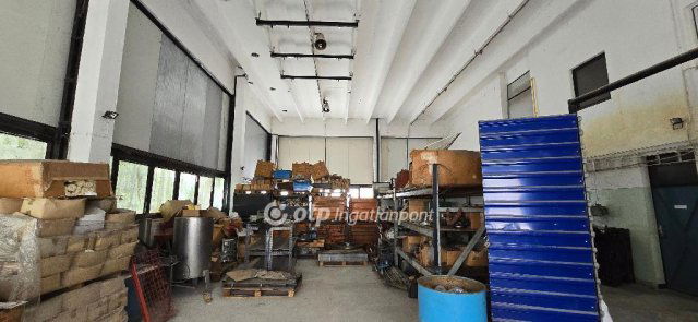 Eladó ipari ingatlan, Berettyóújfaluban 129.9 M Ft