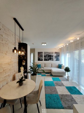 Eladó téglalakás, Szegeden, Csongrádi sugárúton 73.9 M Ft