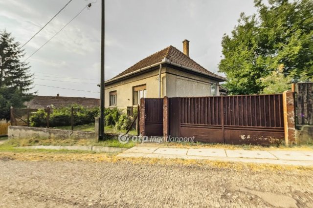 Eladó családi ház, Mátraderecskén 14.8 M Ft, 3 szobás