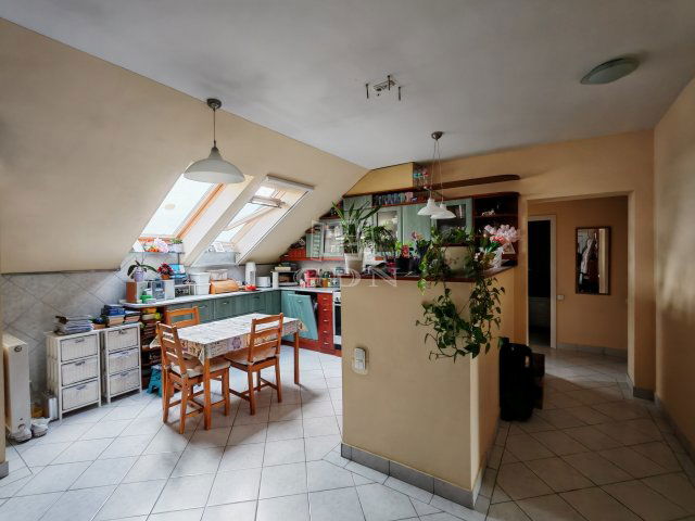Eladó téglalakás, Pécelen 74.9 M Ft, 2+1 szobás