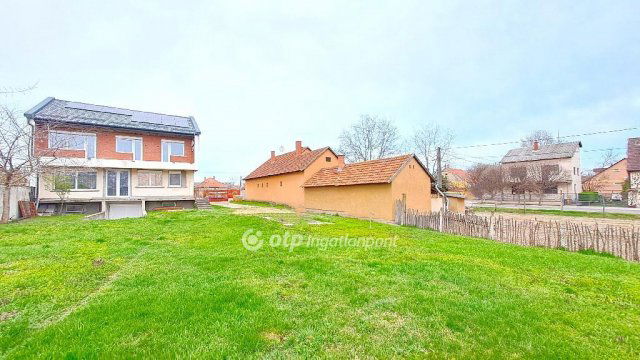 Eladó családi ház, Nagykőrösön 79.9 M Ft, 5+2 szobás