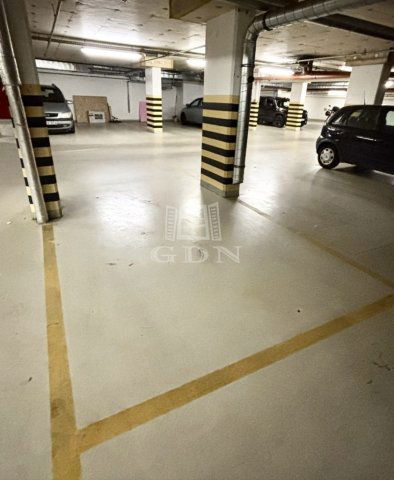 Eladó garázs, Budapesten, IX. kerületben 9.4 M Ft