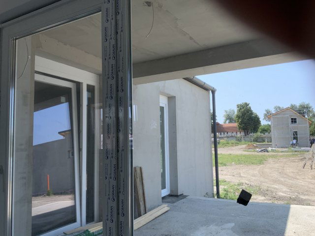 Eladó családi ház, Sződön 102.9 M Ft, 4 szobás