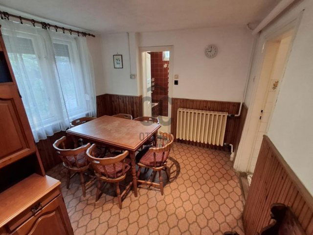 Eladó családi ház, Cegléden 42 M Ft, 3 szobás