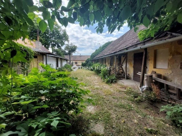 Eladó családi ház, Budapesten, XXII. kerületben 60 M Ft