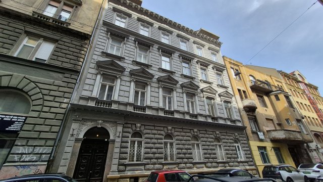 Eladó téglalakás, Budapesten, VI. kerületben, Mozsár utcában