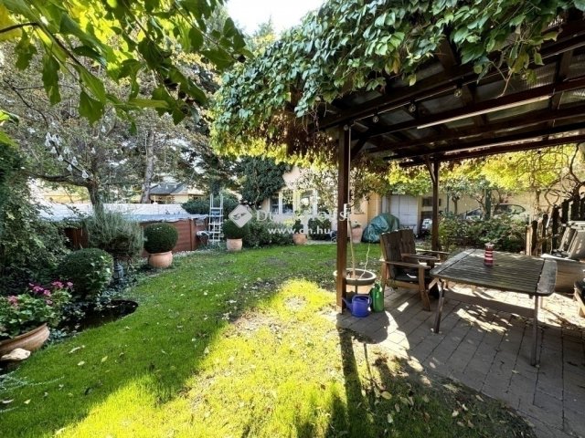 Eladó családi ház, Budapesten, XVIII. kerületben 199.9 M Ft