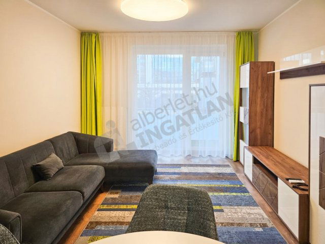 Kiadó téglalakás, albérlet, XIII. kerületben, Röppentyű utcában