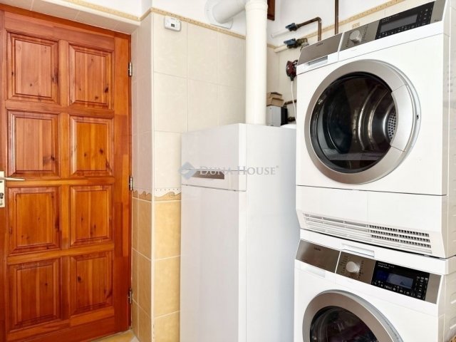 Eladó családi ház, Kozármislenyen 168.49 M Ft, 5 szobás