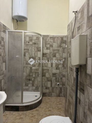 Eladó téglalakás, Budapesten, VIII. kerületben 45 M Ft, 2 szobás