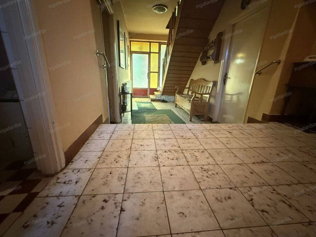 Eladó családi ház, Vásárosnaményben 38 M Ft, 5 szobás