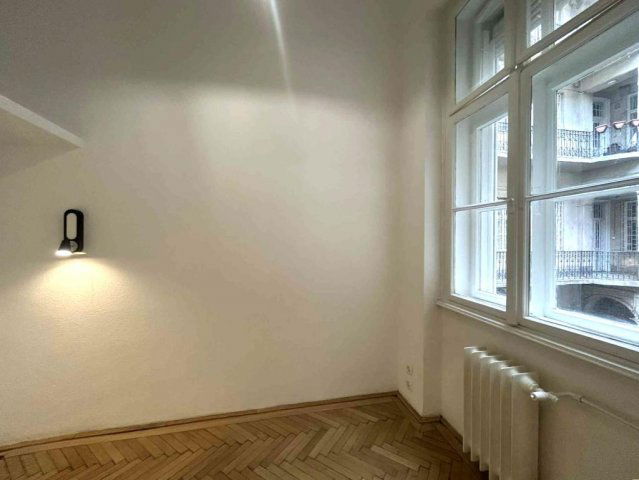 Kiadó téglalakás, albérlet, VII. kerületben, Erzsébet körúton
