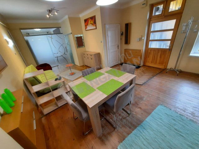 Kiadó téglalakás, albérlet, III. kerületben, Tímár utcában