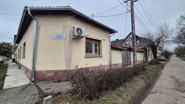 Eladó családi ház, Kecskeméten 49.9 M Ft, 3 szobás