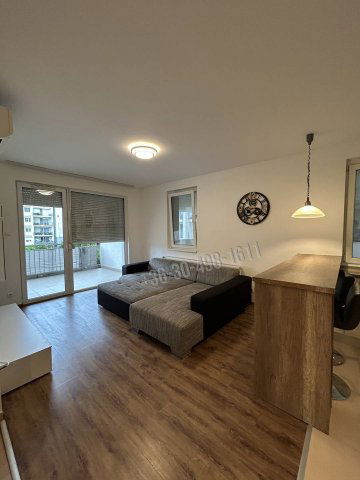 Kiadó téglalakás, albérlet, Győrött 190 E Ft / hó, 3 szobás