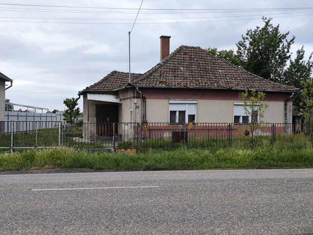 Eladó családi ház, Furtán 6.5 M Ft, 3 szobás