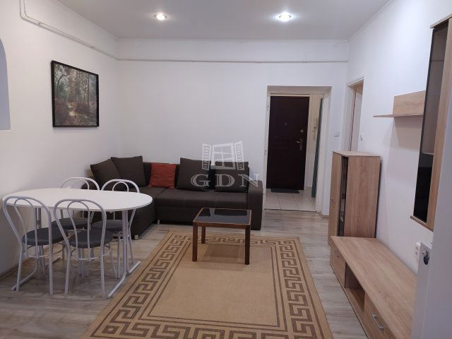 Kiadó téglalakás, albérlet, Budapesten, XIV. kerületben