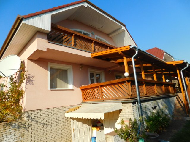 Eladó ikerház, Balatongyörökön, Pacsirta közben 93 M Ft