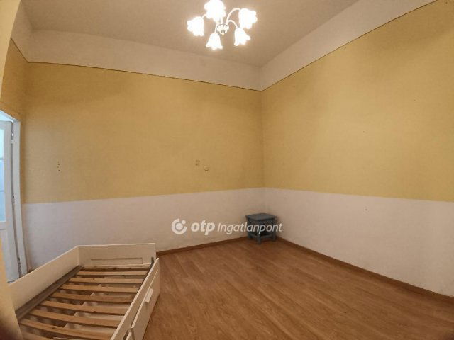 Eladó téglalakás, Budapesten, VI. kerületben 49.9 M Ft