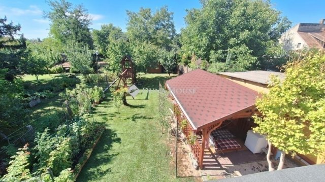 Eladó családi ház, Székesfehérvárott 125 M Ft, 6 szobás