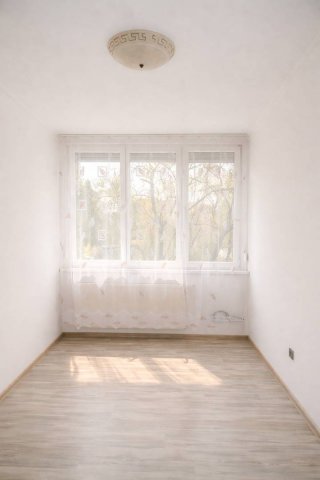 Eladó téglalakás, Tatabányán 45.9 M Ft, 2 szobás