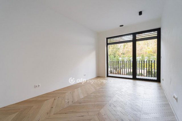 Eladó téglalakás, Budapesten, II. kerületben 450 M Ft, 4 szobás