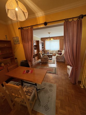 Eladó panellakás, Győrött 47.99 M Ft, 3 szobás