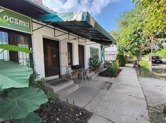 Eladó üzlethelyiség, Törökszentmiklóson 25.9 M Ft, 2+1 szobás