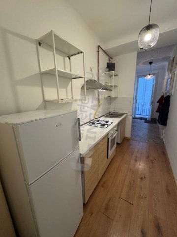 Eladó téglalakás, VIII. kerületben, Horánszky utcában