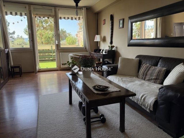 Eladó téglalakás, Szentendrén 78 M Ft, 2 szobás