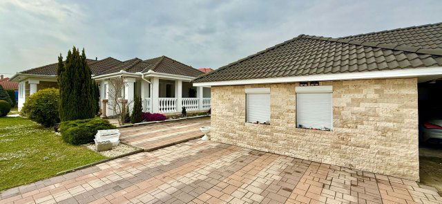 Eladó családi ház, Sárváron 129 M Ft, 3 szobás