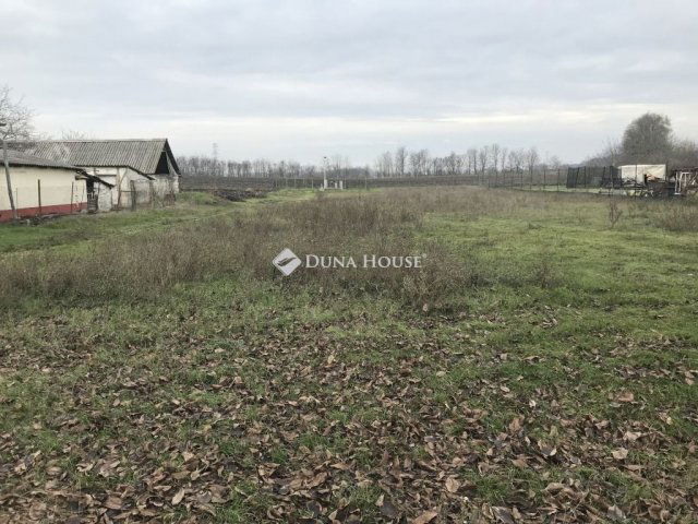 Eladó telek, Ráckeresztúron 29.9 M Ft / költözzbe.hu