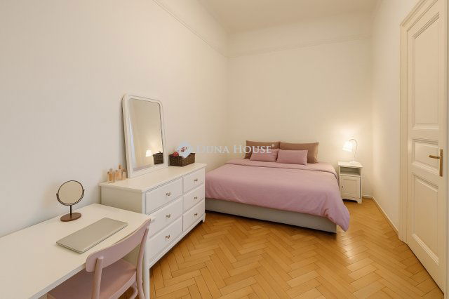 Eladó téglalakás, Budapesten, VI. kerületben 112 M Ft