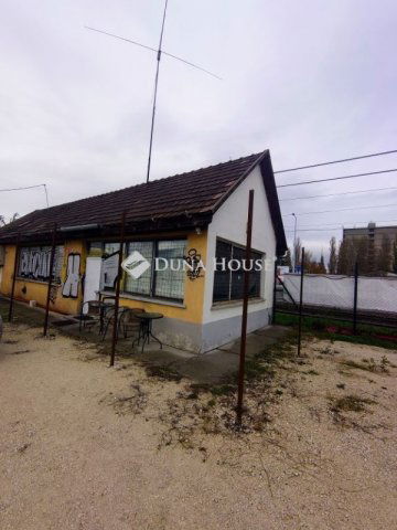 Eladó ipari ingatlan, Budapesten, IX. kerületben 130 M Ft